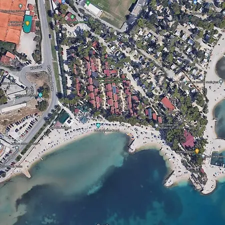 Modernes Kleines Haus Mit Terrasse Villa Split Exteriör bild