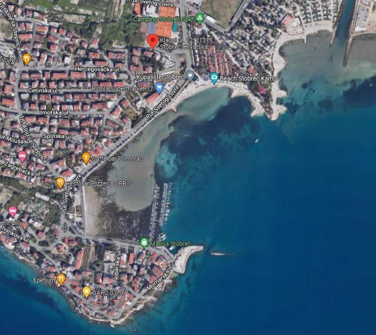 Modernes Kleines Haus Mit Terrasse Hébergement de vacances Split